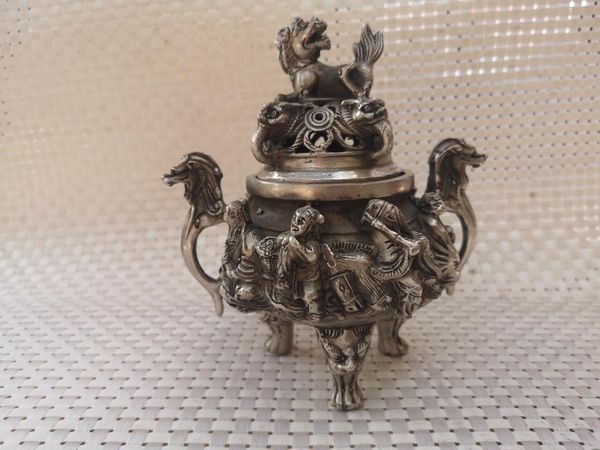 collection old tibetan silver animal incense burner,home art decoration crafts censer fragrance lamps
collection old tibetan silver animal incense burner,home art decoration crafts censer fragrance lamps