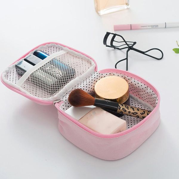 women travel cosmetic bag portable large makeup organizer case toiletry storage make up box wash pouch bags & cases
women travel cosmetic bag portable large makeup organizer case toiletry storage make up box wash pouch bags & cases