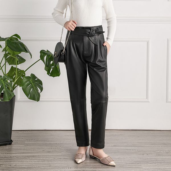 women's pants & capris female designer leather genuine straight 2021 autumn high-rise sheep c537, Black;white
women's pants & capris female designer leather genuine straight 2021 autumn high-rise sheep c537, Black;white