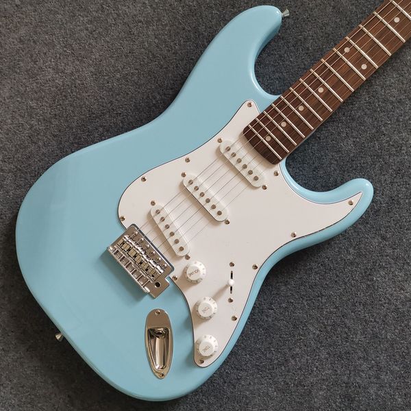 stract electric guitar blue color white board silver hardware basswood body high quality
stract electric guitar blue color white board silver hardware basswood body high quality
