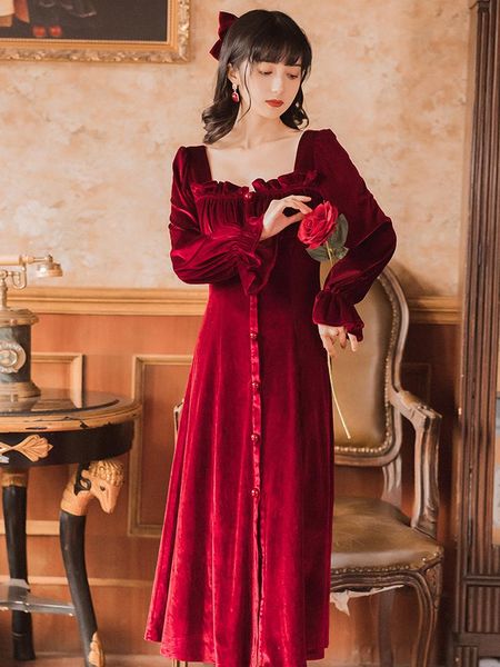 casual dresses retro red dress women clothes high waist square collar velvet winter long sleeve single breated t8338, Black;gray
casual dresses retro red dress women clothes high waist square collar velvet winter long sleeve single breated t8338, Black;gray