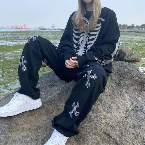 women hip-hop long trouser vintage gothic print wide leg pant overalls harajuku summer spring black bf streetwear cargo pants, Black;white
women hip-hop long trouser vintage gothic print wide leg pant overalls harajuku summer spring black bf streetwear cargo pants, Black;white