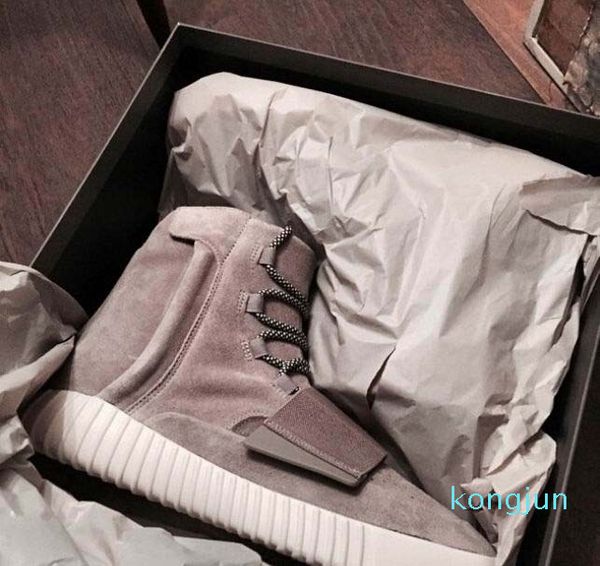 designer- fashion men women boots black suede shoes blackout light grey glow in the dark west shoe high quality
designer- fashion men women boots black suede shoes blackout light grey glow in the dark west shoe high quality