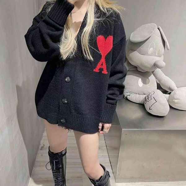 women's sweaters estilo coreano casual homem e mulher coração vermelho carta de amor um cardigan malha solto manga longa camisola com c, White;black
women's sweaters estilo coreano casual homem e mulher coração vermelho carta de amor um cardigan malha solto manga longa camisola com c, White;black