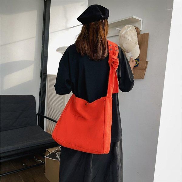 evening bags canvas shoulder bag street trend woman crossbody high-quality handbag high capacity female tote solid phone pack purse
evening bags canvas shoulder bag street trend woman crossbody high-quality handbag high capacity female tote solid phone pack purse