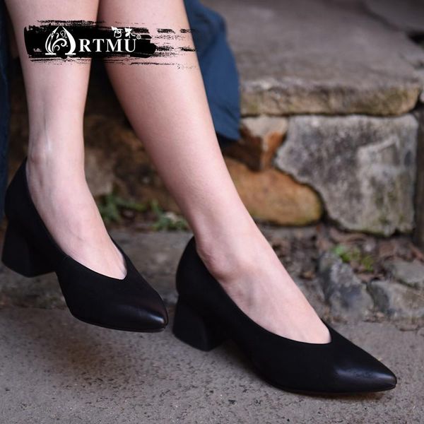 dress shoes artmu original shallow mouth thick heels women pointed toe ol working genuine leather handmade black 1988-2
dress shoes artmu original shallow mouth thick heels women pointed toe ol working genuine leather handmade black 1988-2
