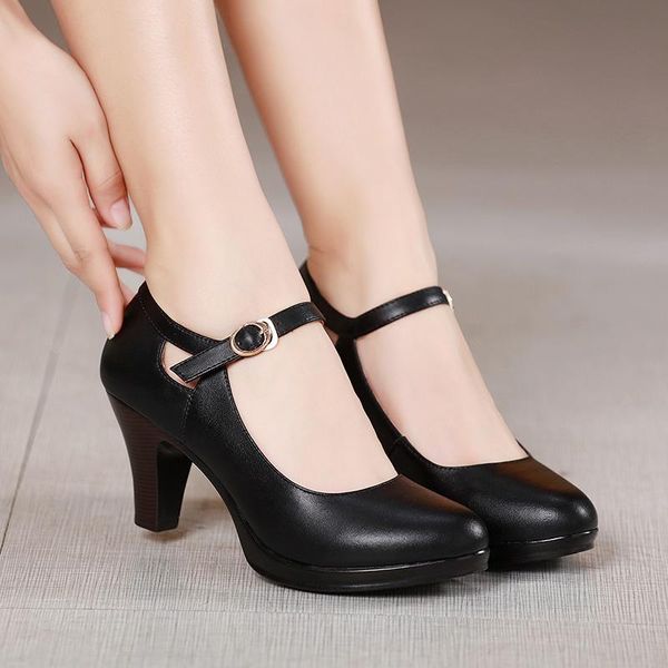 dress shoes toacek genuine leather women round toe pumps sapato feminino high heels fashion black work shoe plus size 33-43
dress shoes toacek genuine leather women round toe pumps sapato feminino high heels fashion black work shoe plus size 33-43