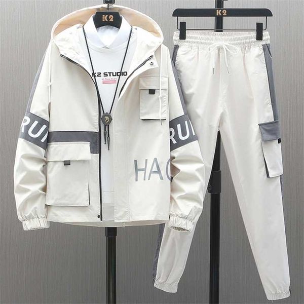 men's hooded tracksuit brand streetwear patchwork sets 2 piece jacket+pants casual sport suit plus size 8xl 211106, Gray
men's hooded tracksuit brand streetwear patchwork sets 2 piece jacket+pants casual sport suit plus size 8xl 211106, Gray