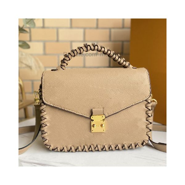 pochette handbag messenger bag embossed letter crossbody bags genuine leather braided handle sides totes classic satchel metis handbags
pochette handbag messenger bag embossed letter crossbody bags genuine leather braided handle sides totes classic satchel metis handbags