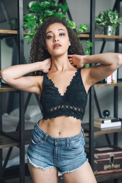 bras deep v-neck women lace bra front closure brassiere for lady lingerie floral longline bralette wire push up, Red;black
bras deep v-neck women lace bra front closure brassiere for lady lingerie floral longline bralette wire push up, Red;black