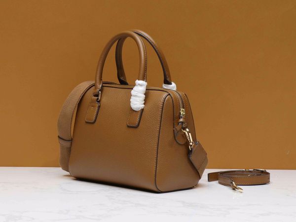 2022 women mujer handbags handle shopping brand nylon shoulder bolsos luxury handbag 84777
2022 women mujer handbags handle shopping brand nylon shoulder bolsos luxury handbag 84777