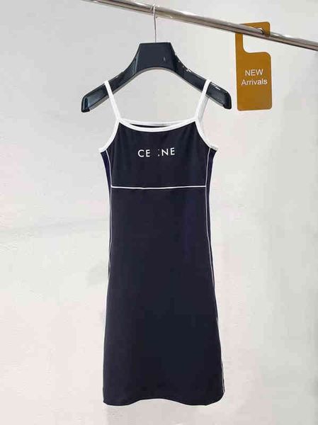 2022 factory wholesale new model ce family letter printing suspender 21 summer girl white fumei fashion waist down slim dress, Black;gray
2022 factory wholesale new model ce family letter printing suspender 21 summer girl white fumei fashion waist down slim dress, Black;gray