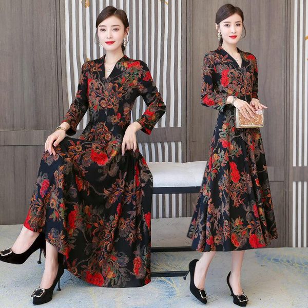 casual dresses knitted dress autumn clothing for women 2021 fashion temperament v-neck printing slim a line long elegant robes y291, Black;gray
casual dresses knitted dress autumn clothing for women 2021 fashion temperament v-neck printing slim a line long elegant robes y291, Black;gray