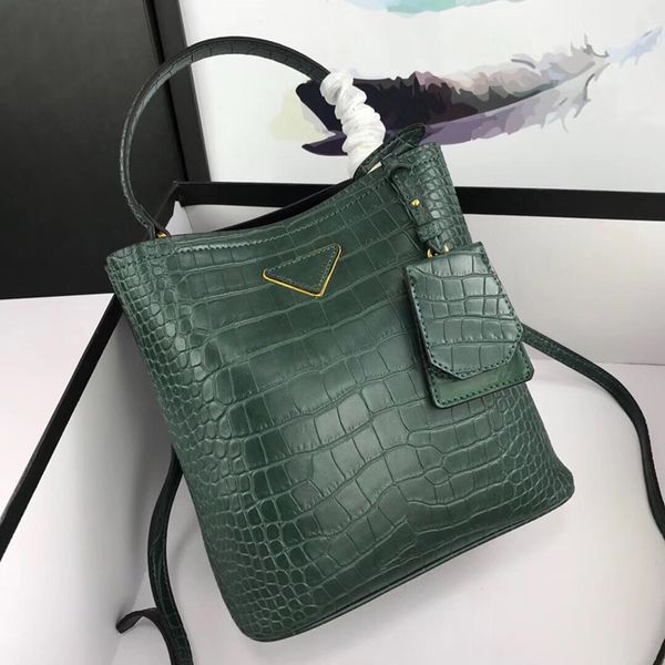 newset alligatorbucket bag handbags shoulder bags lady real leather totes women messenger bags crossbody bag purse
newset alligatorbucket bag handbags shoulder bags lady real leather totes women messenger bags crossbody bag purse