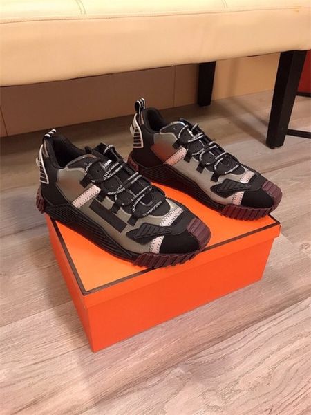 designer flat casual shoes leather platform sneaker letters lace-up luxury shoes fashion new men printed shoes large size 39-44, Black
designer flat casual shoes leather platform sneaker letters lace-up luxury shoes fashion new men printed shoes large size 39-44, Black