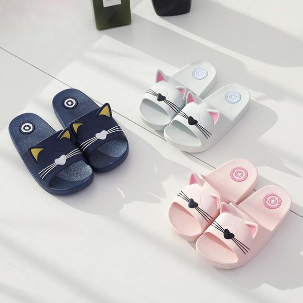 slipper 2021 cartoon cat kids slippers floor family antiskid soft children baby girls home beach sandals shoes, Black;grey
slipper 2021 cartoon cat kids slippers floor family antiskid soft children baby girls home beach sandals shoes, Black;grey