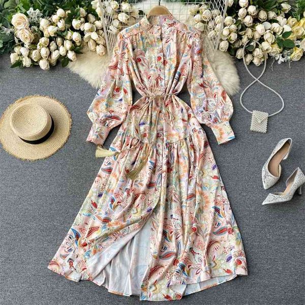 spring autumn women vintage stand collar single breasted floral print dress elegant lady sash tie up long 210423, Black;gray
spring autumn women vintage stand collar single breasted floral print dress elegant lady sash tie up long 210423, Black;gray