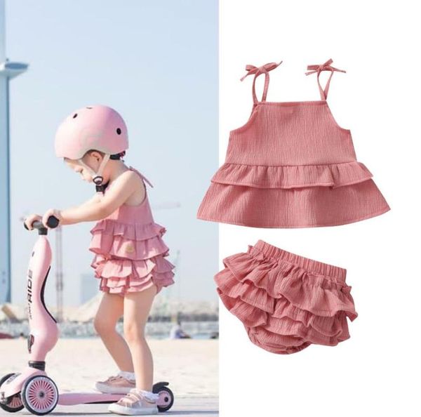clothing sets 2pcs baby girls outfit summer solid color flouncing splicing wide hem sleeveless suspender lace shorts set baby's, White
clothing sets 2pcs baby girls outfit summer solid color flouncing splicing wide hem sleeveless suspender lace shorts set baby's, White