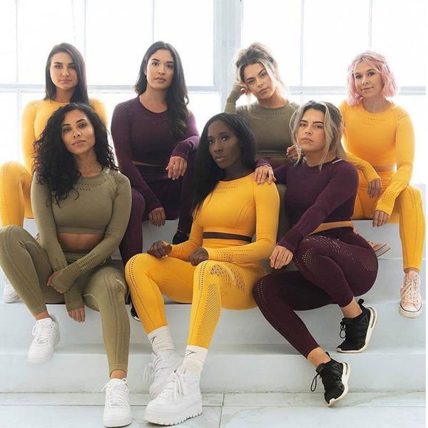 yoga outfit one set seamless wear suit mesh women stretch belly button short trousers workout clothes fitness gym sportswear 2021
yoga outfit one set seamless wear suit mesh women stretch belly button short trousers workout clothes fitness gym sportswear 2021