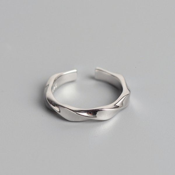 fashion personality wave women's korean version simple smooth twist opening ring hand jewelry, Silver
fashion personality wave women's korean version simple smooth twist opening ring hand jewelry, Silver