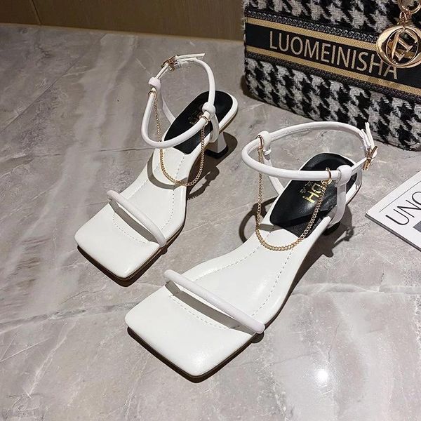 sandals 2021 fashion design metal chain ankle buckle strap summer square head open toe ladies party shoes stiletto heels, Black
sandals 2021 fashion design metal chain ankle buckle strap summer square head open toe ladies party shoes stiletto heels, Black