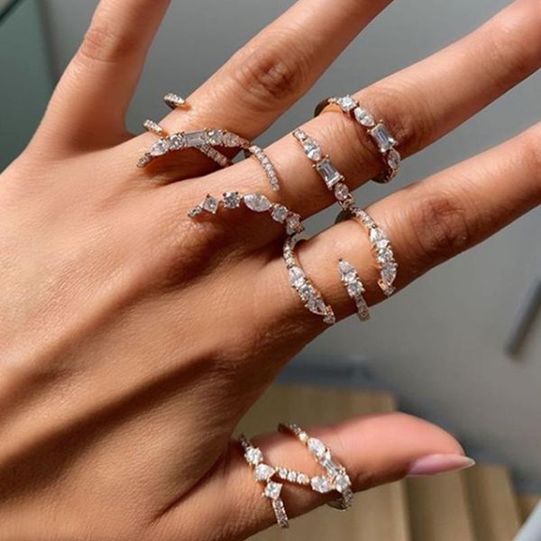 cluster rings uilz fashion white color open ring shiny irregular hollow geometric cubic zirconia women jewelry party gift crl026, Golden;silver
cluster rings uilz fashion white color open ring shiny irregular hollow geometric cubic zirconia women jewelry party gift crl026, Golden;silver