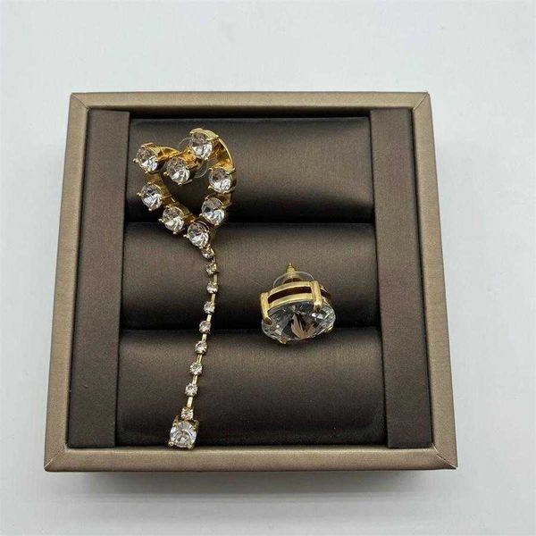 miao's / m's new love diamond asymmetrical personality trend jewelry earrings femalej, Golden;silver
miao's / m's new love diamond asymmetrical personality trend jewelry earrings femalej, Golden;silver