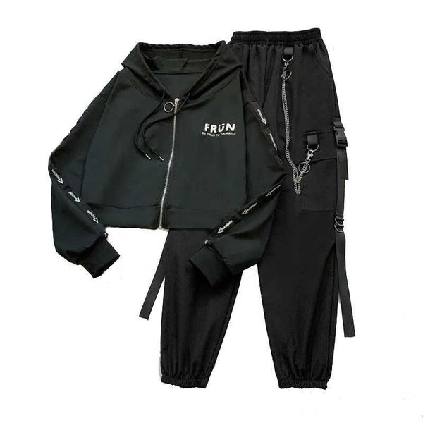 spring chain cargo pants female 2 piece hooded sweatshirt+joggers women letter printed black set wemon 210707, Black;white
spring chain cargo pants female 2 piece hooded sweatshirt+joggers women letter printed black set wemon 210707, Black;white