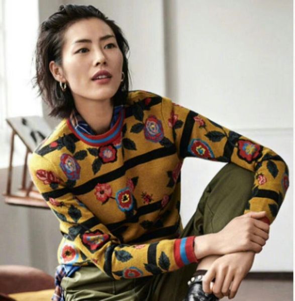 women's sweaters women runway vintage floral fashion designer autumn and winter knitted pullovers sweater, White;black
women's sweaters women runway vintage floral fashion designer autumn and winter knitted pullovers sweater, White;black