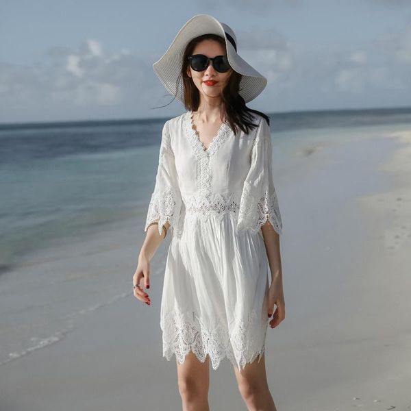 short beach skirt hollow swimsuit cover ups for swimwear women white lace blouse dress v neckline vestidos largos verano women's, White;black
short beach skirt hollow swimsuit cover ups for swimwear women white lace blouse dress v neckline vestidos largos verano women's, White;black