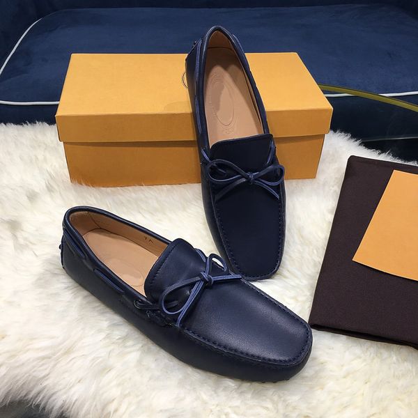 personality and fashion famous luxury designer sneakers slip-on shoes real leather leisure designer shoes size 38-45, Black
personality and fashion famous luxury designer sneakers slip-on shoes real leather leisure designer shoes size 38-45, Black