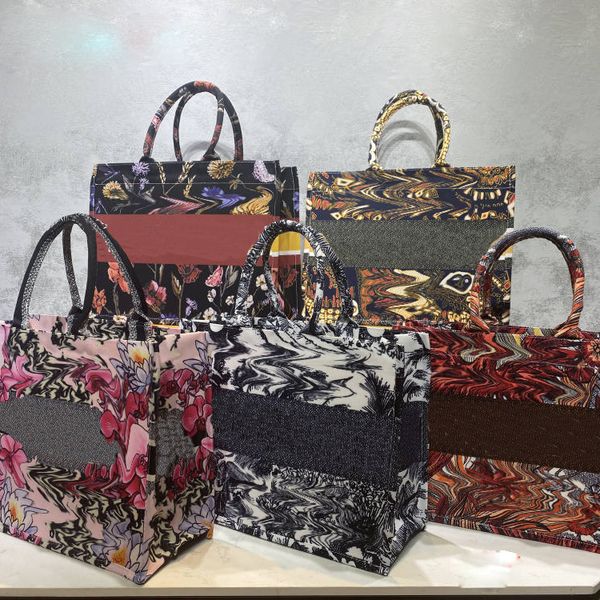 fashion tote bag luxurys designers bags women handbag famous womens embroidery messenger designer ladies shoulder bag
fashion tote bag luxurys designers bags women handbag famous womens embroidery messenger designer ladies shoulder bag