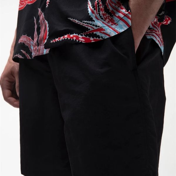 summer men's casual shorts outdoor fashion basketball sports quick-drying male short pants hip zipper pocket beach 210716, White;black
summer men's casual shorts outdoor fashion basketball sports quick-drying male short pants hip zipper pocket beach 210716, White;black