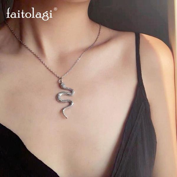 pendant necklaces dangled snake necklace unique punk style men women golden silver color simple trendy neck jewelry gift
pendant necklaces dangled snake necklace unique punk style men women golden silver color simple trendy neck jewelry gift