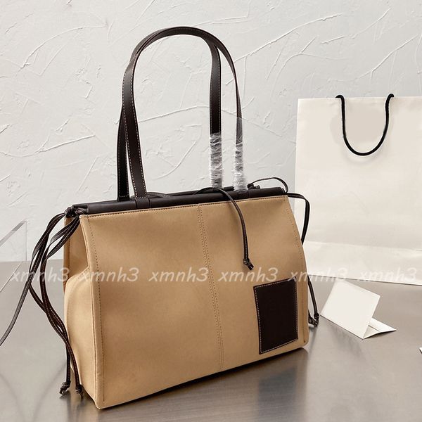 woman handbags designer wear-resistant canvas totes luxury high-quality shopping bag large capacity bags
woman handbags designer wear-resistant canvas totes luxury high-quality shopping bag large capacity bags