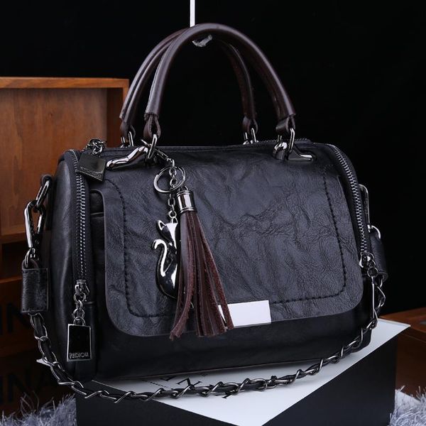 evening bags genuine leather handbags 2021 fashion retro casual portable shoulder satchels boston pillow bag purses tote for women
evening bags genuine leather handbags 2021 fashion retro casual portable shoulder satchels boston pillow bag purses tote for women