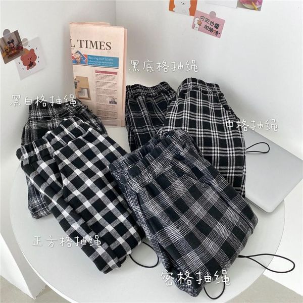 black and white plaid trousers for women with loose straight tube drooping feeling high waist slimming autumn winte women's pants & cap, Black;white
black and white plaid trousers for women with loose straight tube drooping feeling high waist slimming autumn winte women's pants & cap, Black;white
