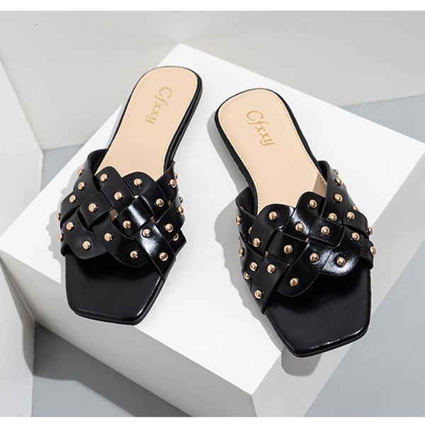 sandals casual summer women's sandals, rivet-and-track slippers, square-toed slippers for outdoors, beach fashion. 5iak, Black
sandals casual summer women's sandals, rivet-and-track slippers, square-toed slippers for outdoors, beach fashion. 5iak, Black
