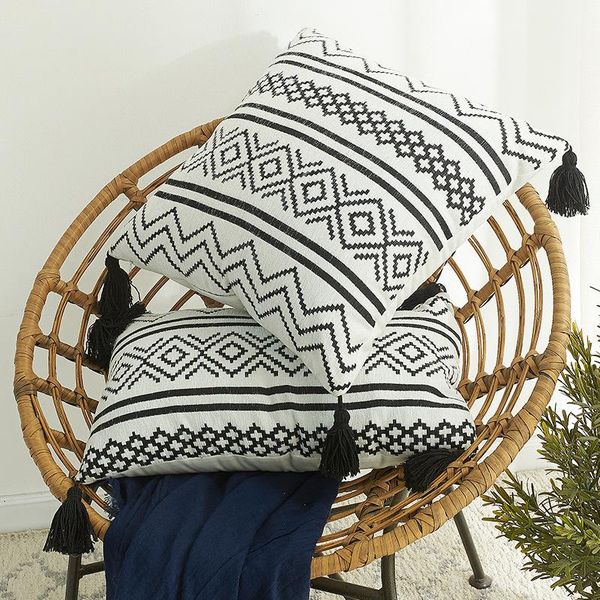 moroccan geometric jacquard tassel pillowcase chenille cushion cover for sofa case 45x45cm cushion/decorative pillow
moroccan geometric jacquard tassel pillowcase chenille cushion cover for sofa case 45x45cm cushion/decorative pillow
