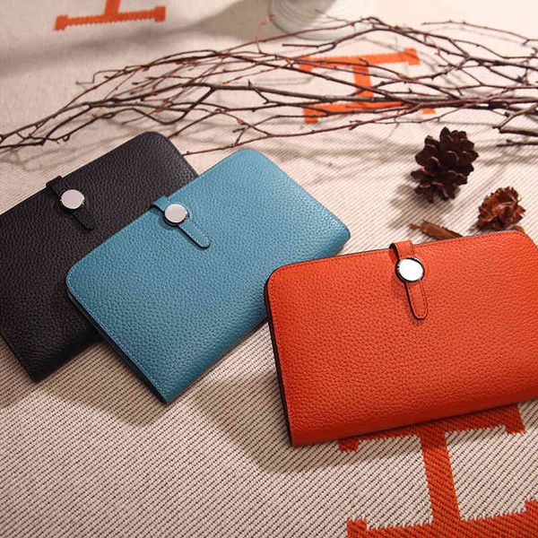 wallet fashion head leather litchi pattern korean long lady's with passport clip, Red;black
wallet fashion head leather litchi pattern korean long lady's with passport clip, Red;black