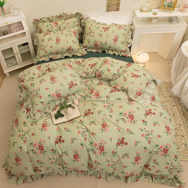bedding sets vintage style garden rose flowers duvet cover with ruffles 100%cotton set full size 4pcs 1bed sheet 2pillow shams
bedding sets vintage style garden rose flowers duvet cover with ruffles 100%cotton set full size 4pcs 1bed sheet 2pillow shams