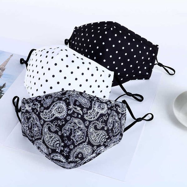 new thickened cotton thermal mask in autumn and winter can be washed and inserted into filter cottonhigh quality
new thickened cotton thermal mask in autumn and winter can be washed and inserted into filter cottonhigh quality