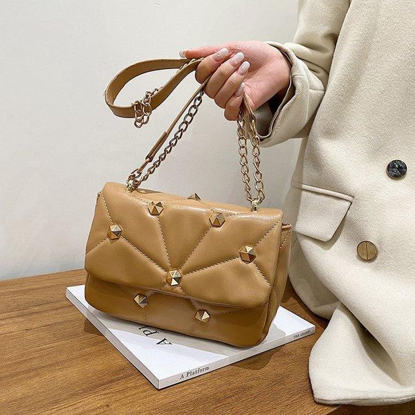 evening bags ladies casual chain shoulder bag solid color designer messenger female
evening bags ladies casual chain shoulder bag solid color designer messenger female