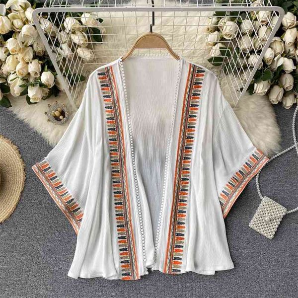 bohemian exotic heavy industry embroidery blouse female printing loose large size blusa short-sleeved casual cardigan gk044 210507, White
bohemian exotic heavy industry embroidery blouse female printing loose large size blusa short-sleeved casual cardigan gk044 210507, White