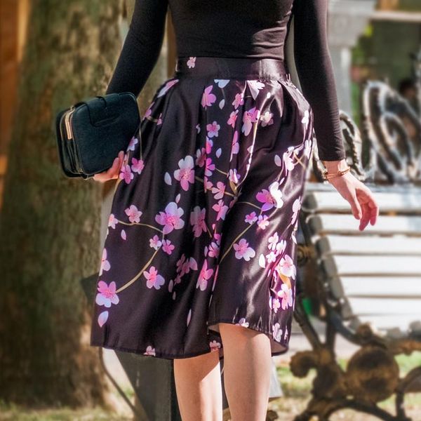 skirts vintage flower women casual satin silk ladies elegant retro party spring autumn midi, Black
skirts vintage flower women casual satin silk ladies elegant retro party spring autumn midi, Black
