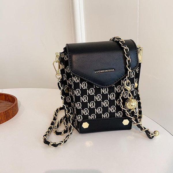 evening bags women's square chain rivets shoulder handbag fashion designer cross-body bag casual totes ladies messenger
evening bags women's square chain rivets shoulder handbag fashion designer cross-body bag casual totes ladies messenger