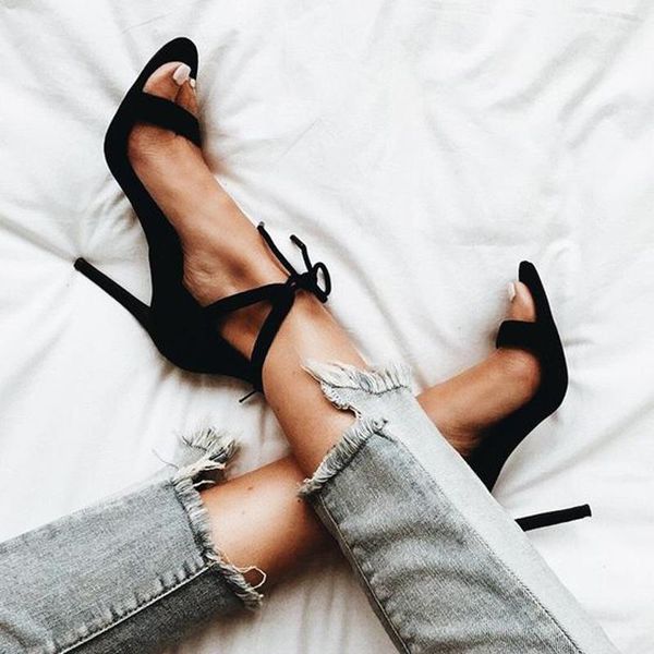 teahoo summer black ankle strap women sandals open toe super high heels pumps lace-up fashion pompes de femme1
teahoo summer black ankle strap women sandals open toe super high heels pumps lace-up fashion pompes de femme1
