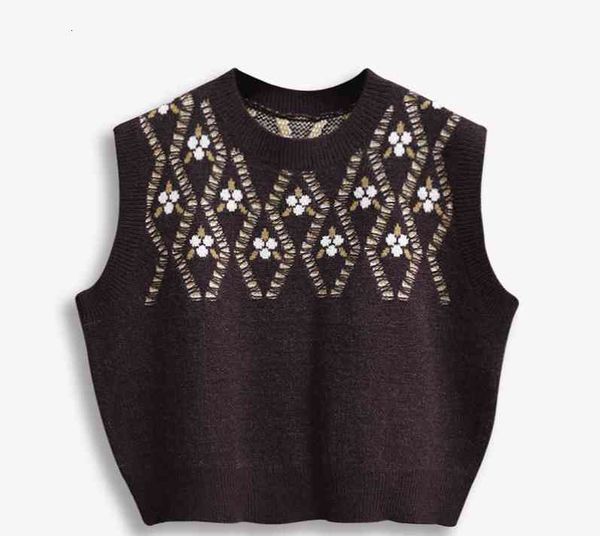 women's sweaters japanese fashion flower jacquard knitted waistcoat women's soft sweater outer wear autumn and winter woolen vest, White;black
women's sweaters japanese fashion flower jacquard knitted waistcoat women's soft sweater outer wear autumn and winter woolen vest, White;black