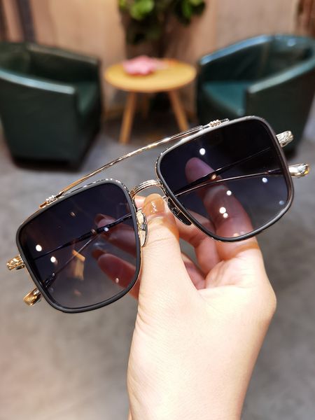 designer classic retro sunglasses titanium mental frame polarized prescription resin lens for men and women drive outing travel, White;black
designer classic retro sunglasses titanium mental frame polarized prescription resin lens for men and women drive outing travel, White;black