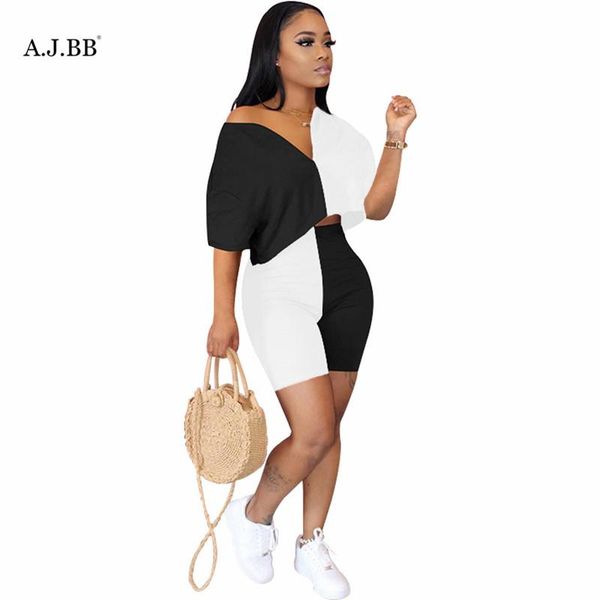 european and american leisure two color splicing piece fashion loose v-neck short sleeve shorts women's suit tracksuits, Gray
european and american leisure two color splicing piece fashion loose v-neck short sleeve shorts women's suit tracksuits, Gray